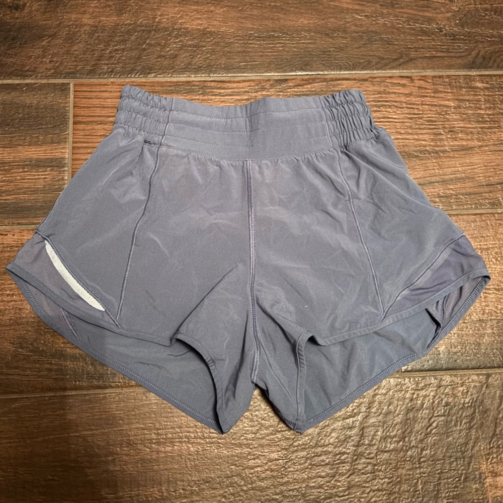 Lululemon hotty hot shorts - Picture 2 of 2